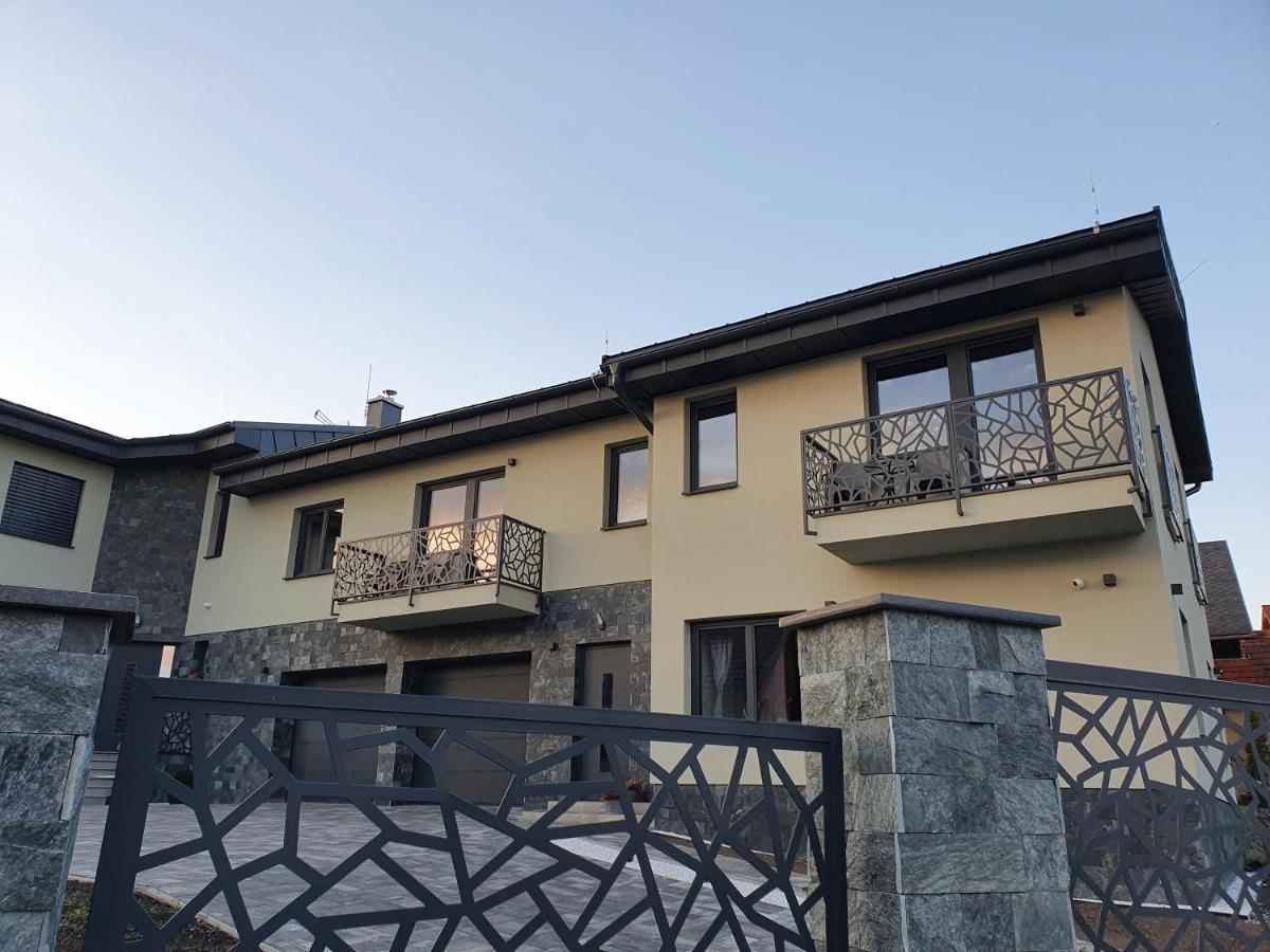 Apartmany Zaky Vrbov Eksteriør billede